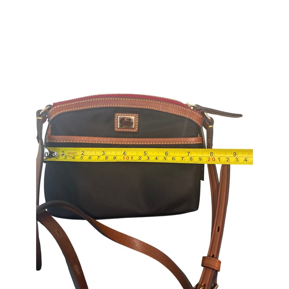Dooney & Bourke Wayfarer Domed Crossbody bag - Picture 2 of 6